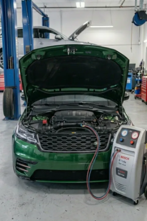 Choose Car AC Repair Sharjah for Land Rover AC Service